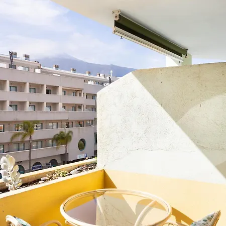 Apartment Moderno En Con Impresionantes Vistas A La Montana